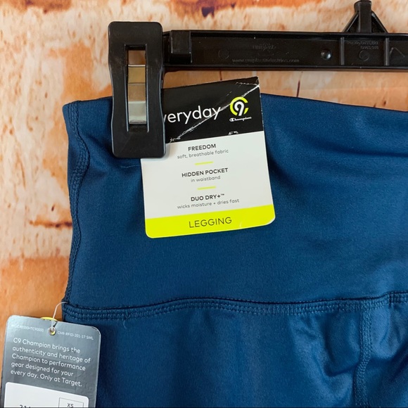 Champion C9 Women's High-Waisted Shine Leggings - Picture 8 of 11